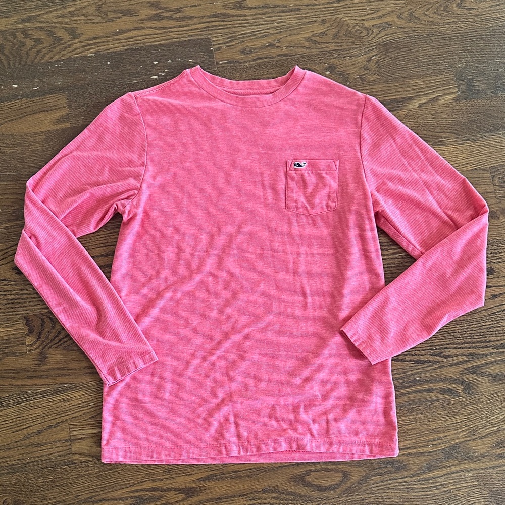 Vineyard vines, boys, coral Edgartown, long sleeved T-shirt size medium 12 to 14